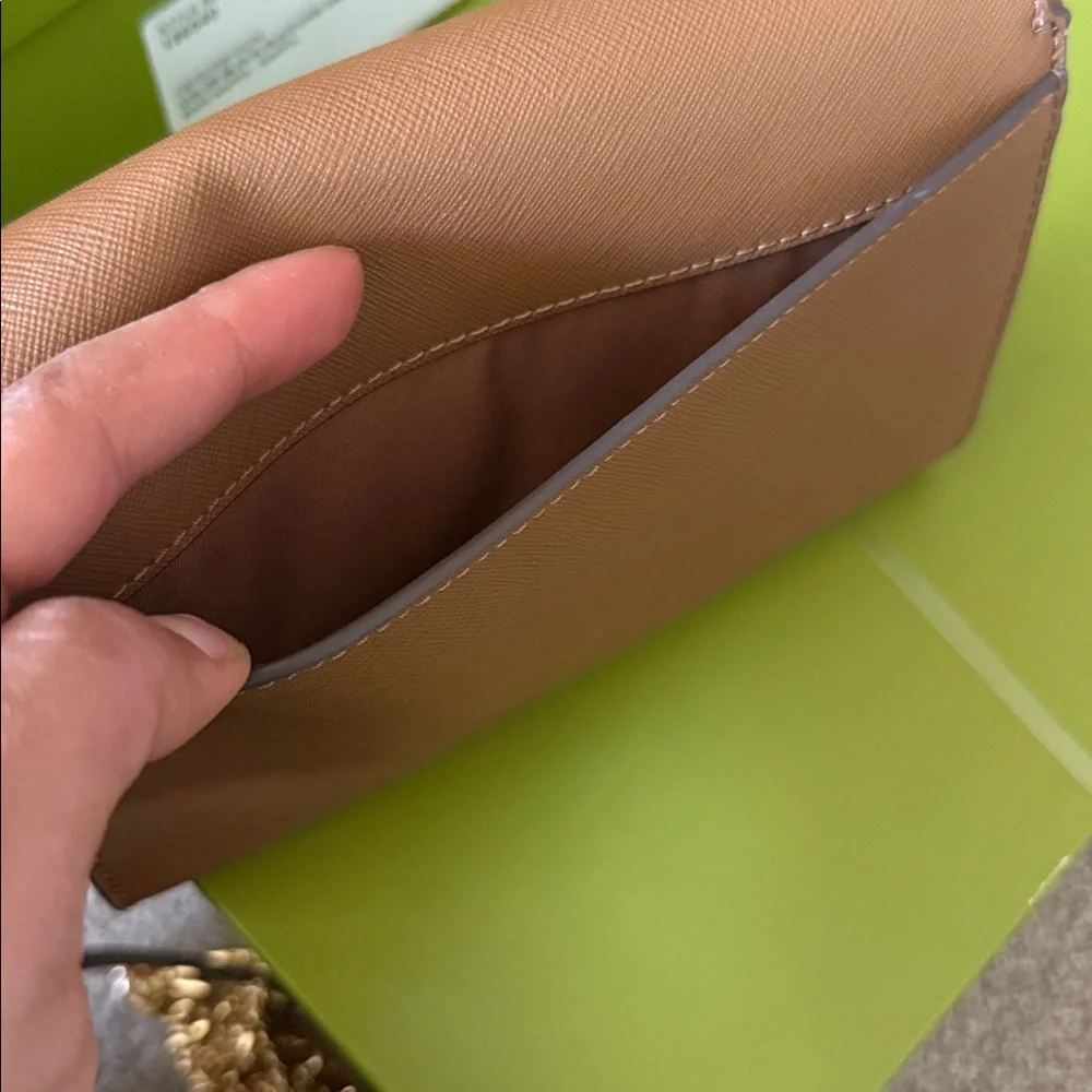 New tory burch Emerson chain wallet crossbody in moose color